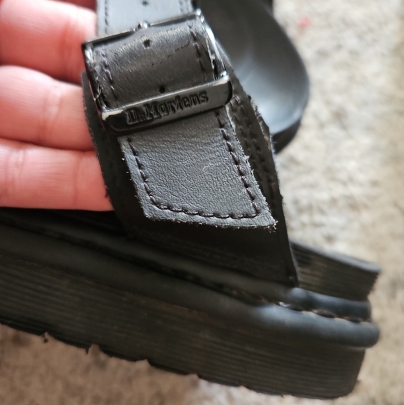 Dr. Martens Womens Black Leather Voss Chunky Iconic Platform Strappy Sandal 8 - Picture 12 of 13